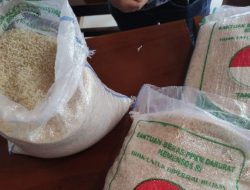 Bansos Berupa Beras 10 Kg per KPM Harus di Tebus Dengan Uang Rp. 20 rb, Masyarakat Kutagandok Karawang Resah 