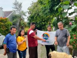 DPD IWO Indonesia Kota Bekasi Idul Adha Tahun Ini Bagikan Daging Qurban Kepada Masyarakat Sekitar Kantornya