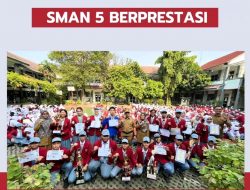 Kepala SMAN 5 Bekasi Waluyo, M.Si Mengapresiasi Siswa/Siswi Yang Berprestasi di Bidang Akademik Maupun Non Akademik